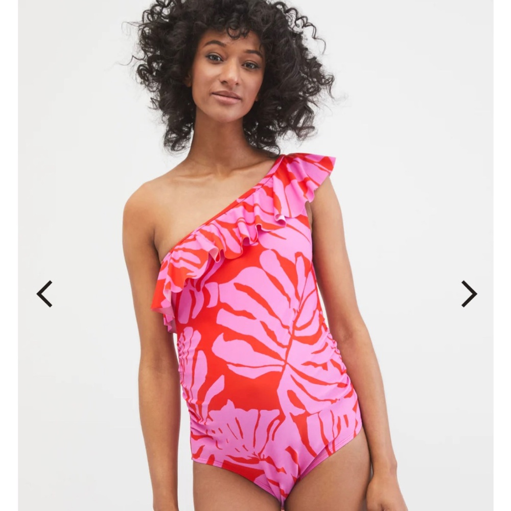 Maternity one shoulder ruffle swimsuit